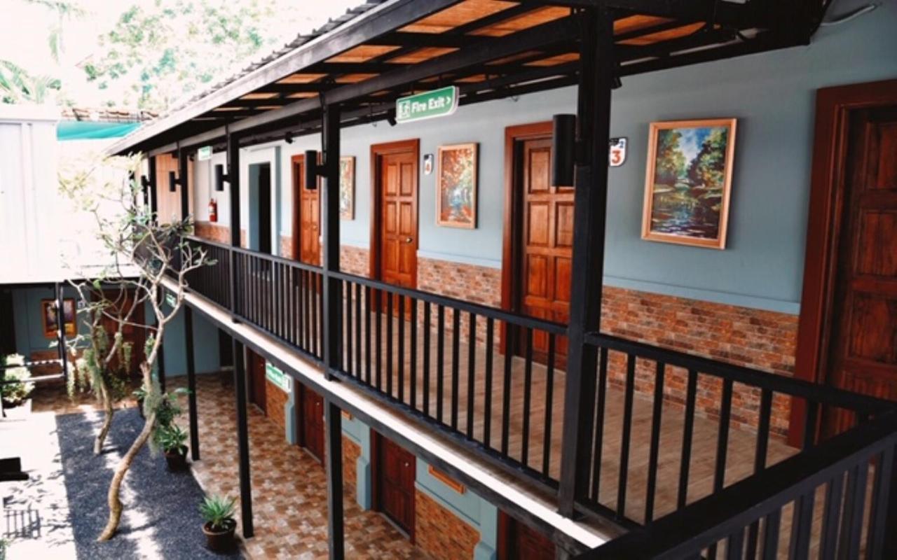 Zleepingpills Aonang Krabi Hostel Exterior photo
